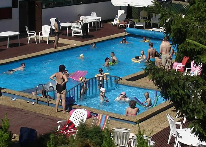 ホリデーパーク Egm-lazy *